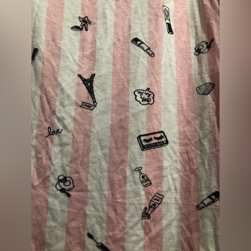 NWT Betsey Johnson Sleepwear Set in Medium - Picture 4 of 8